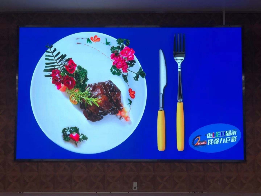 室內(nèi)p2.5，尺寸：5.44X3.2